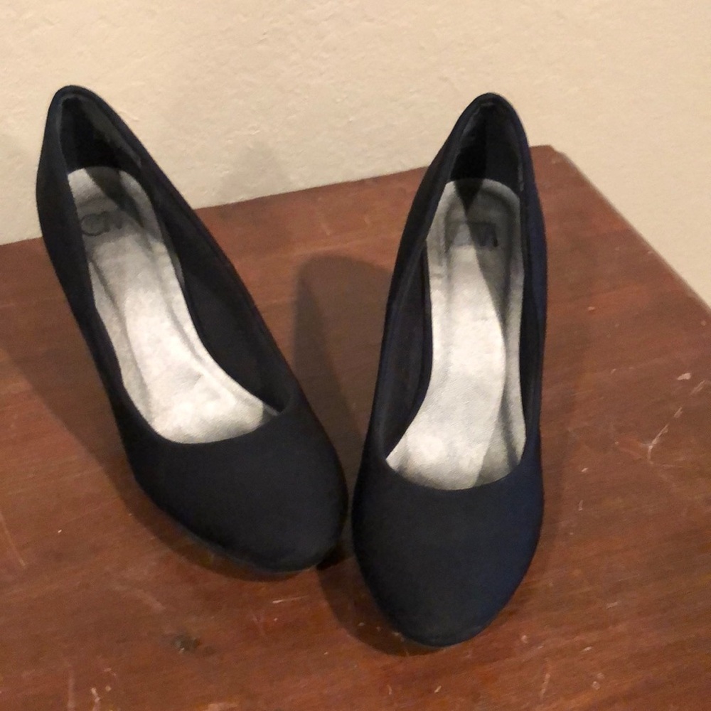 Black heels